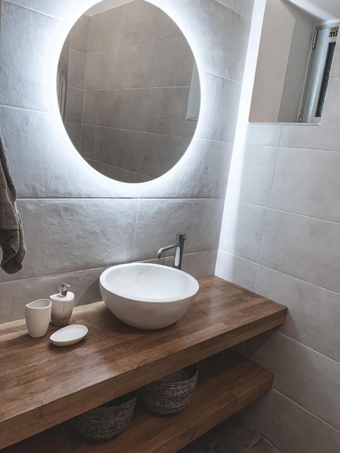 Mangata Suites Homes With Private Pools Spartokhórion Exterior foto