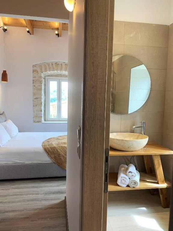 Mangata Suites Homes With Private Pools Spartokhórion Exterior foto